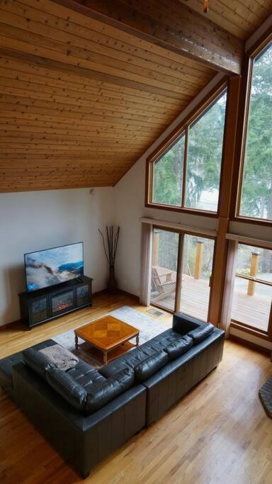 Chalet Style Cottage Near Shawnigan Lake Buitenkant foto