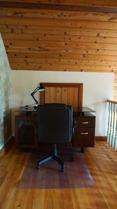 Chalet Style Cottage Near Shawnigan Lake Buitenkant foto